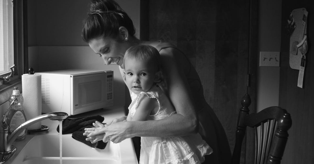 découvrez notre guide inspirant pour rédiger une déclaration d'amour inoubliable. éveillez vos émotions et exprimez votre affection de manière originale et touchante. que ce soit pour un anniversaire, une occasion spéciale ou simplement pour dire 'je t'aime', trouvez les mots parfaits pour toucher le cœur de votre bien-aimé.